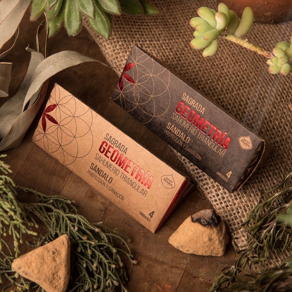 Triangular Geometria Sagrada Madre - Sândalo