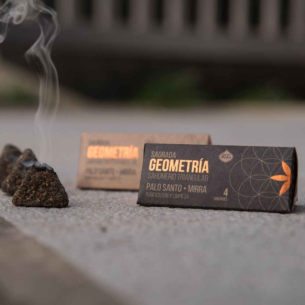 Triangular Geometria Sagrada Madre - Palo Santo & Mirra