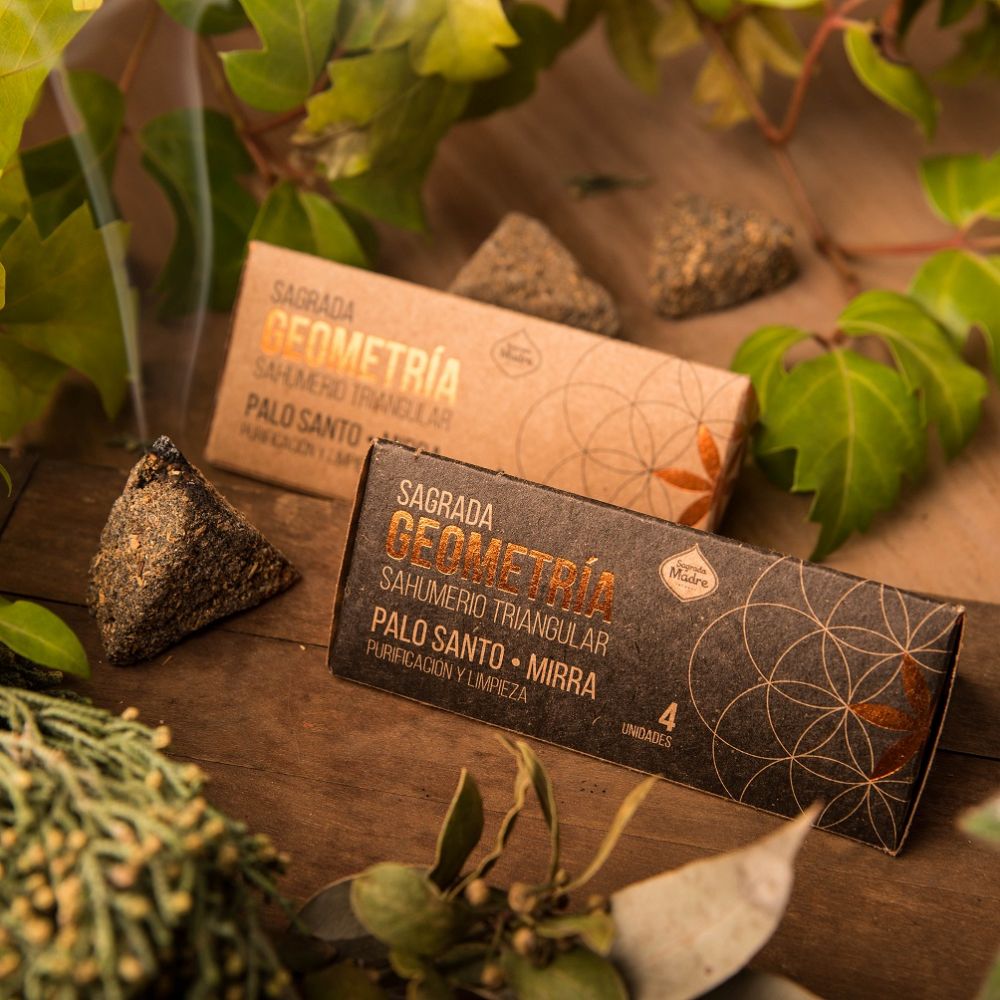 Triangular Geometria Sagrada Madre - Palo Santo & Mirra